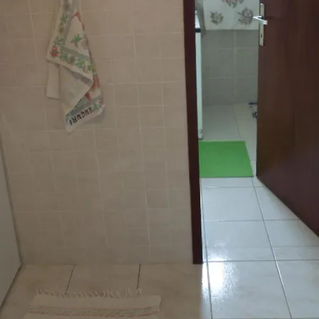 Julia - Julia 3 Martinšćica